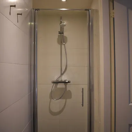 Rembrandtplein House A 게스트하우스 암스테르담